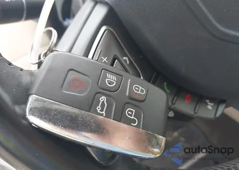 2015 Land Rover Range Rover Evoque Pure from USA, damaged, VIN SALVP2BG0FH016709